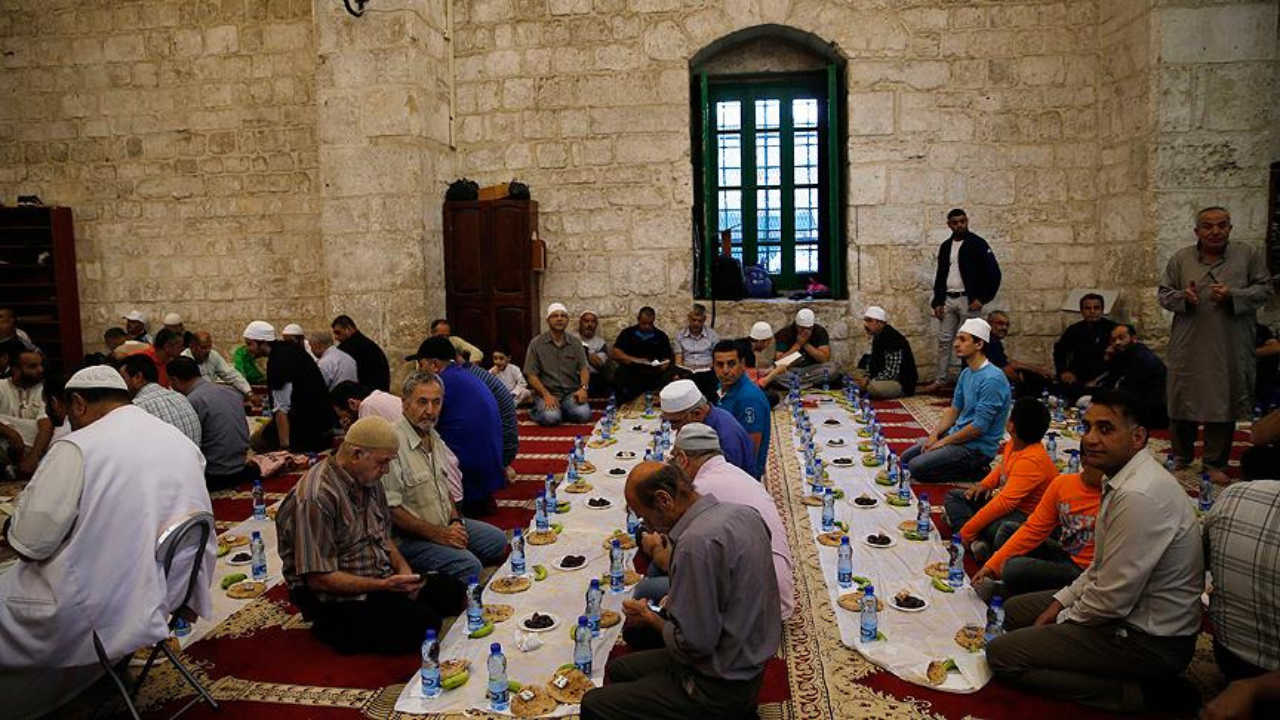 Zilhicce ayı orucu nedir? Zilhicce orucu fazileti ve sevabı nedir?