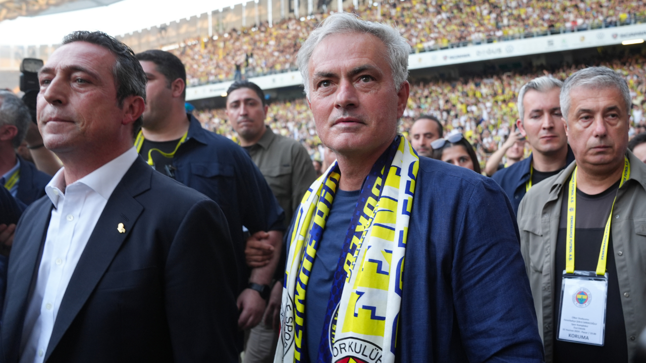 Fenerbahçe'nin yeni teknik direktörü Jose Mourinho EURO 2024 favorilerini açıkladı