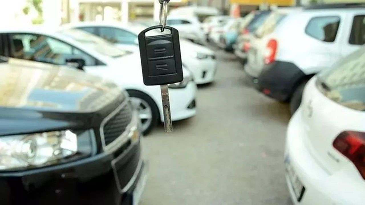 Sıfır araba hayali kuranlara müjde! Taşıt kredisi faizlerinde rüzgar tersine döndü
