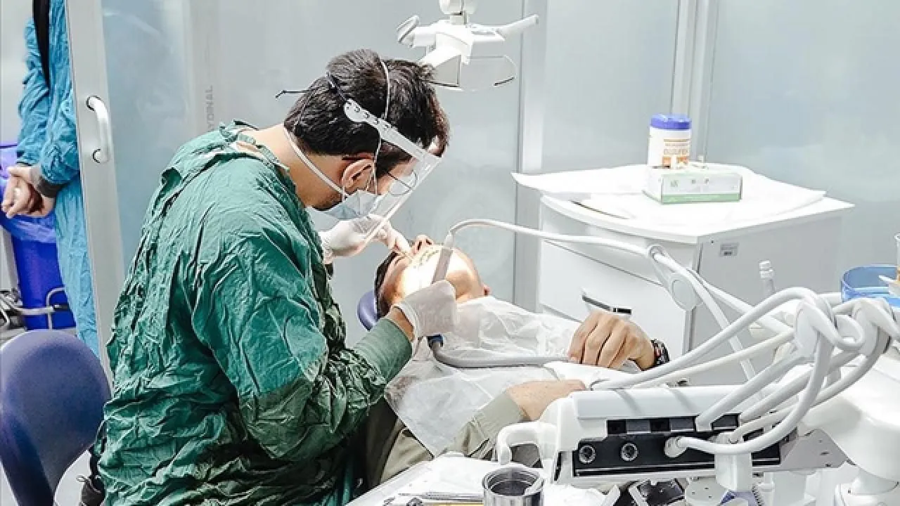 Dişteki tehlike! Zehir saçan madde AB'de yasaklandı sıra Türkiye'de