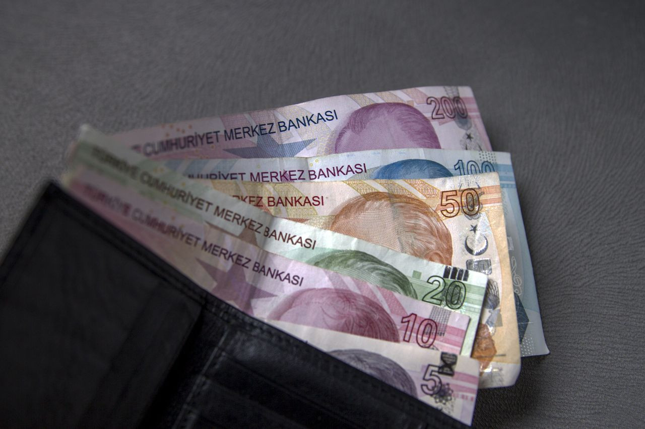 Faizsiz kredi veren bankalar belli oldu! İşte başvuru şartları...