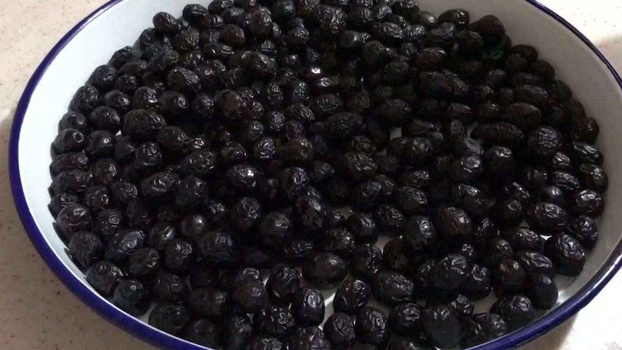 Zeytinin acı aroması nasıl giderilir? Sadece 2 malzemeyle kesin çözüm...