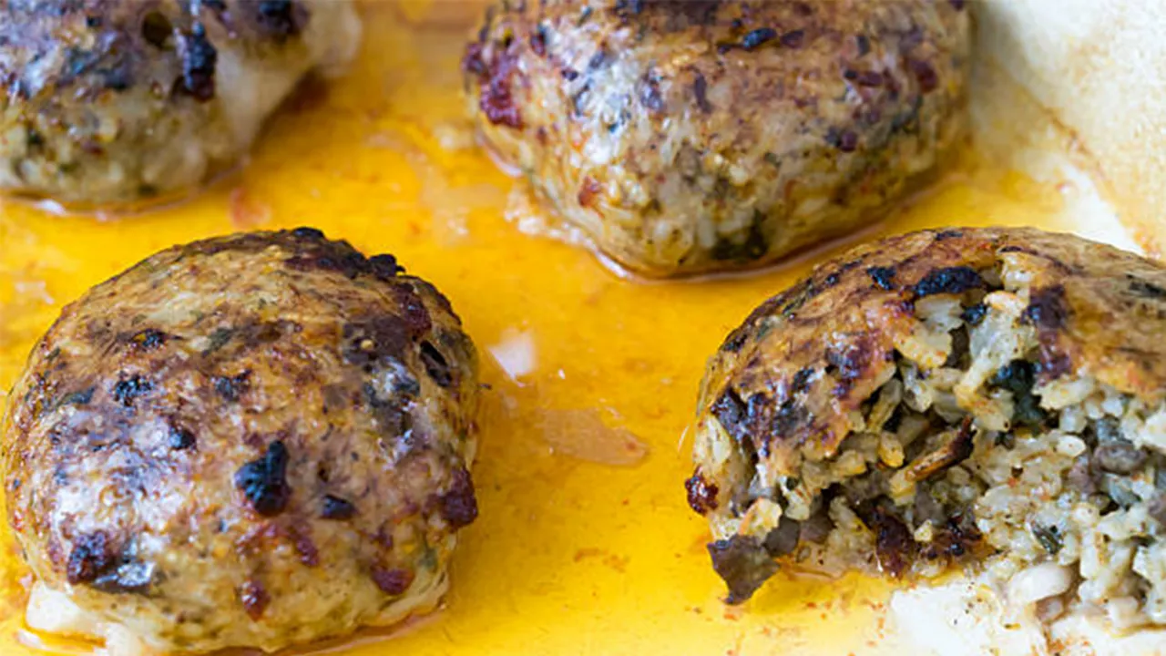 Masterchef ciğer sarma tarifi! Masterchef ciğer sarma nasıl yapılır? Ciğer sarmanın püf noktaları