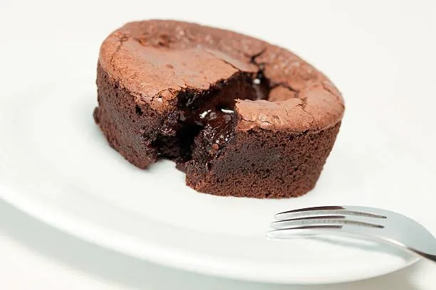 Masterchef çikolatalı sufle tarifi! Tencerede 8 dakikada çikolatalı sufle yapımı! Sufle püf noktası