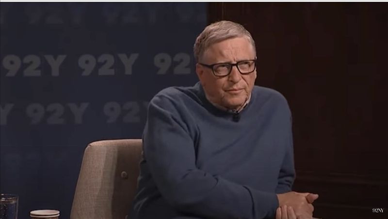 Bill Gates dünyayı uyardı: Bu 2 felaket yakın zamanda gerçekleşebilir!