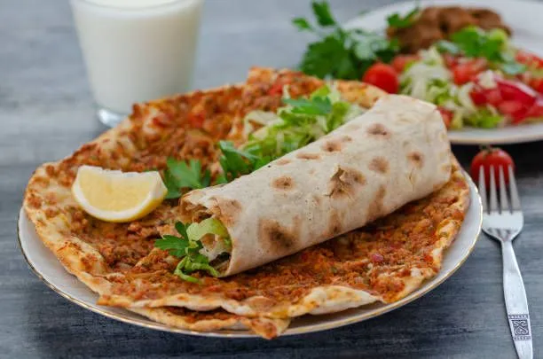 Masterchef lahmacun tarifi! Masterchef lahmacun nasıl yapılır? Evde lahmacun yapımı!