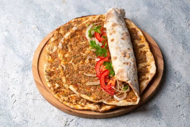 Masterchef lahmacun tarifi! Masterchef lahmacun nasıl yapılır? Evde lahmacun yapımı!