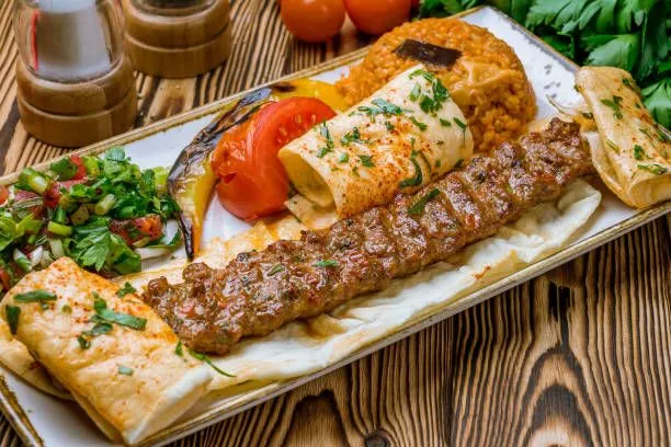 MasterChef Adana kebap tarifi! Adana kebap nasıl yapılır? MasterChef Adana kebap püf noktası