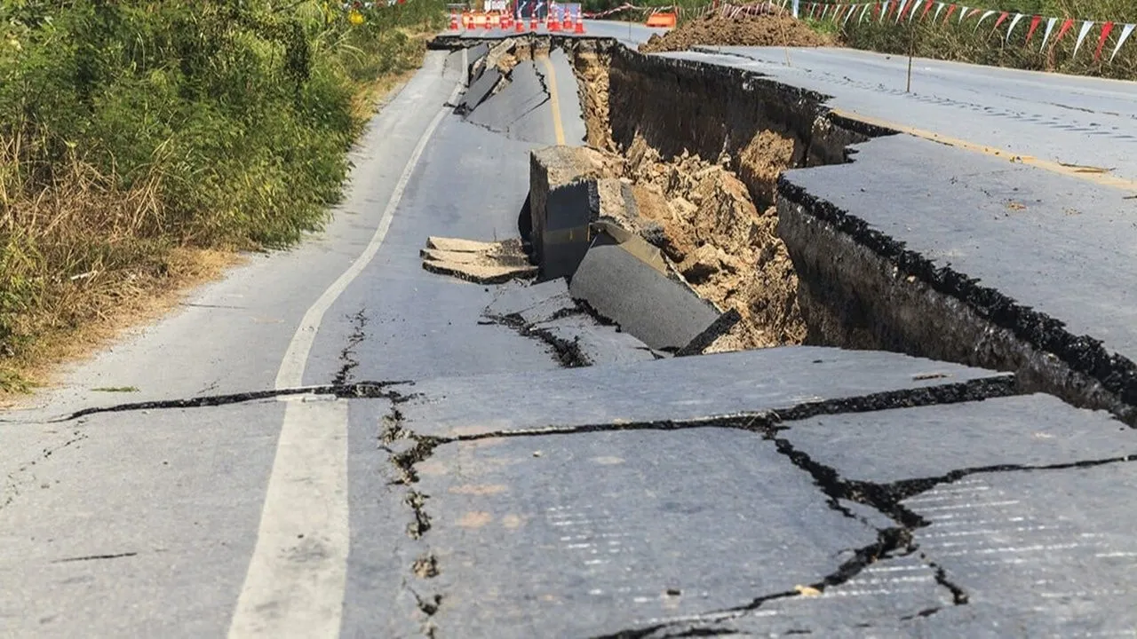 Diri fay hatları tek tek sıralandı! İşte deprem riski en yüksek ve en düşük iller