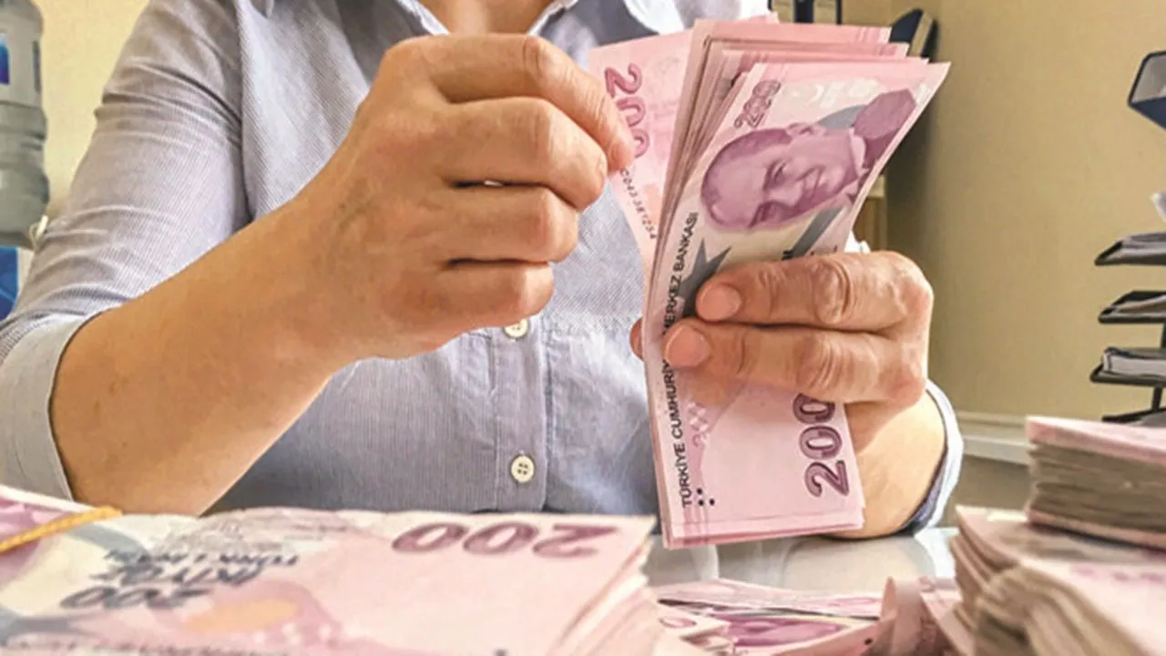 SSK ve Bağ-Kur emeklilerine 3 farklı zam senaryosu! Maaşlarda sınırlı artış kapıda