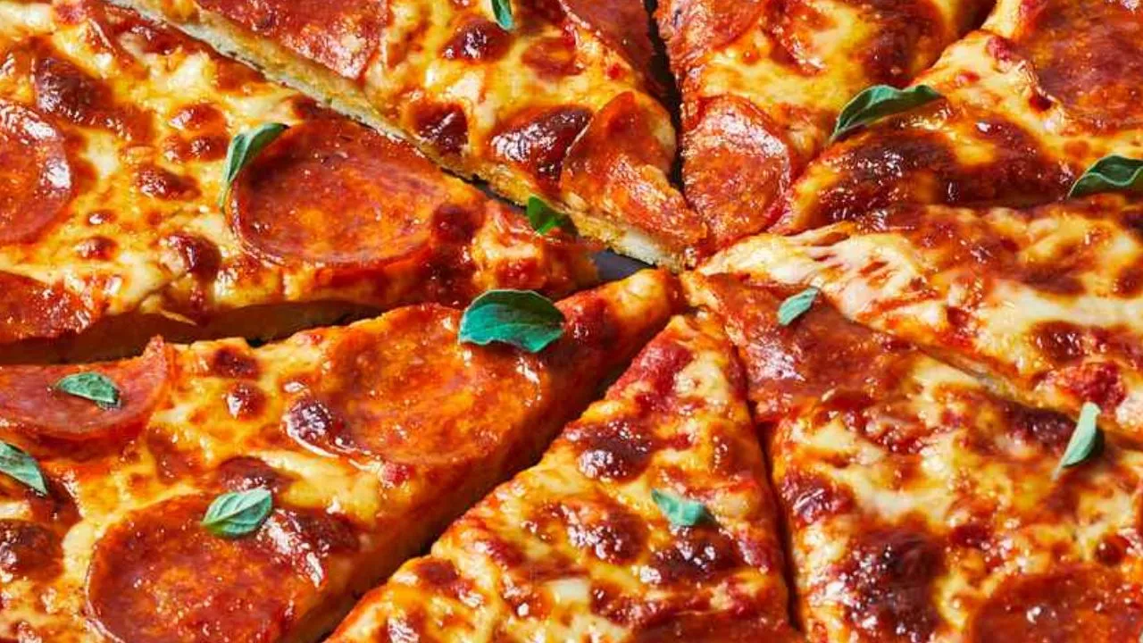 Pizza zinciri iflas etti. Şubeleri tek tek kapanıyor