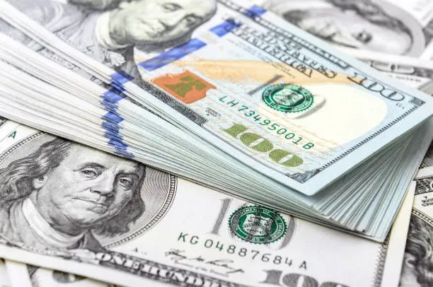 Piyasada sahte dolar krizi! Sahte dolar nasıl anlaşılır?