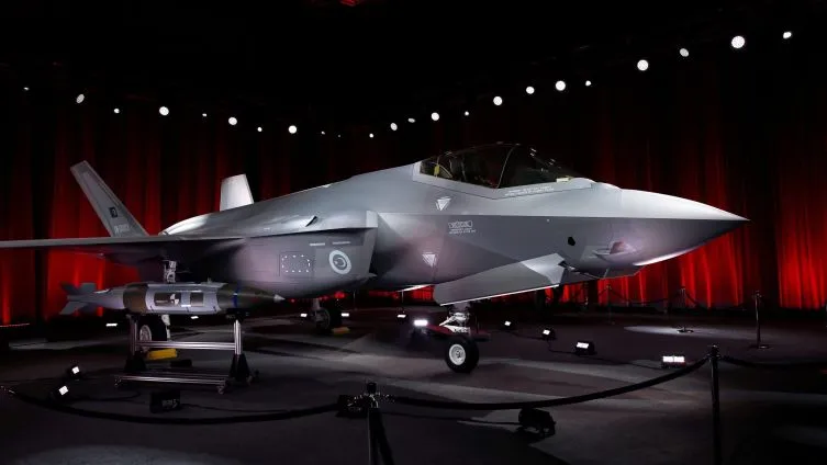 F-16 ve F-35 için son durum: İşte en çok merak edilen 3 soru ve yanıtları...