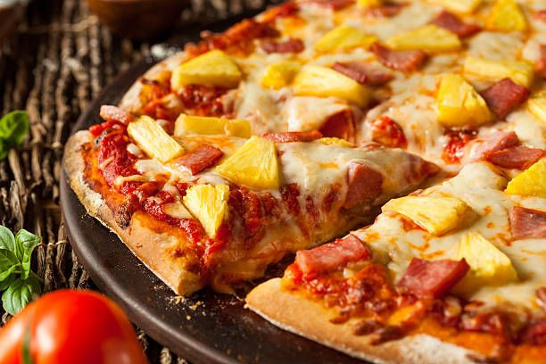 MasterChef ananaslı pizza tarifi! Ananaslı pizza nasıl yapılır?