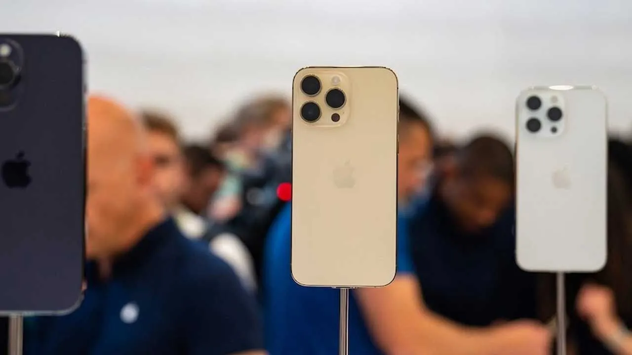 Tarih belli oldu, Apple’a şok darbe: 2 iPhone’un satışı durduruluyor