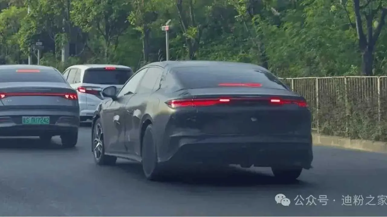 Otomobil pazarını karıştıracak! BYD’nin sır gibi sakladığı yeni modeli kanlı canlı görüntülendi