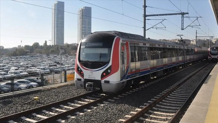 Yılbaşında toplu taşıma ücretsiz mi? 1 Ocak'ta toplu taşıma bedava mı? Metro, Marmaray, metrobüs...