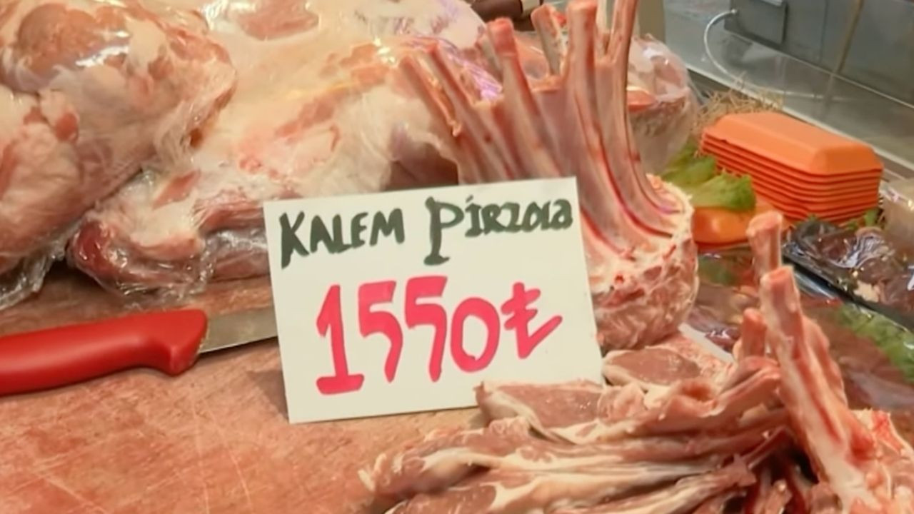 Kuzu pirzola fiyatı el yakıyor! 2 kilogramı 1 gram altın ile eşdeğer oldu