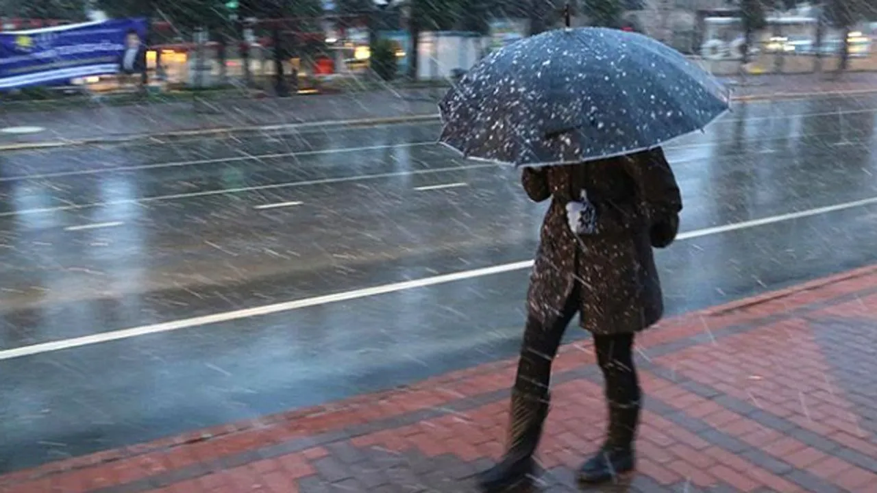Meteorolojiden 6 il için yoğun kar yağışı uyarısı: Bazı şehirler -15 dereceyi görecek!