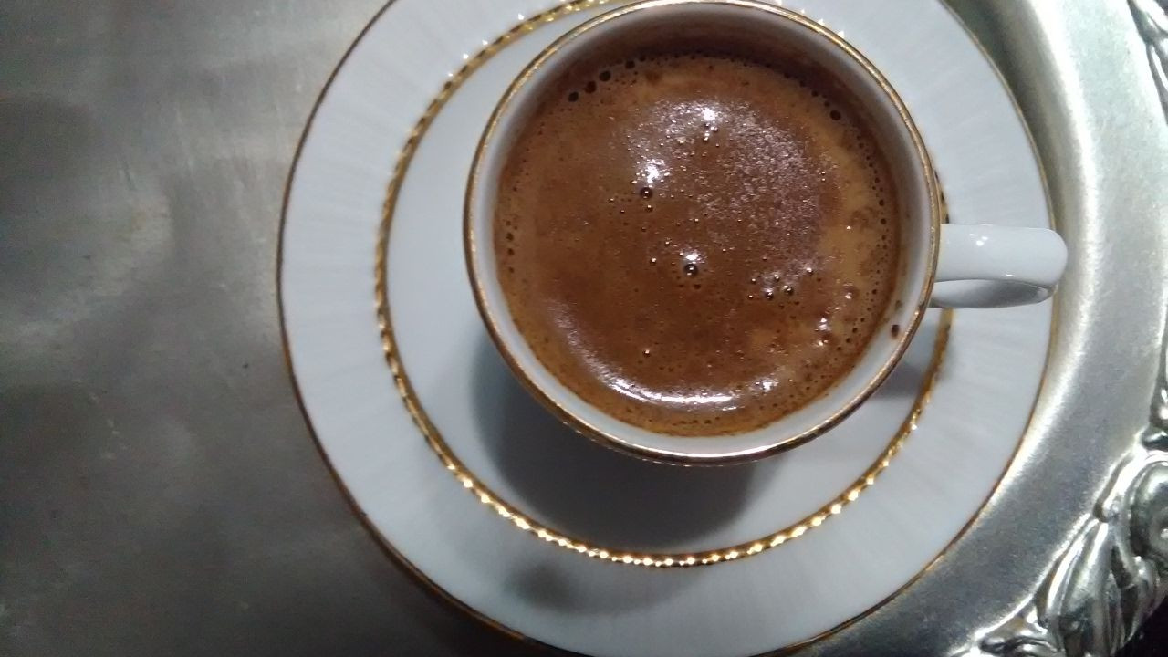 Türk kahvesinin altın oran tüyosu; Duş jeli gibi köpürüyor