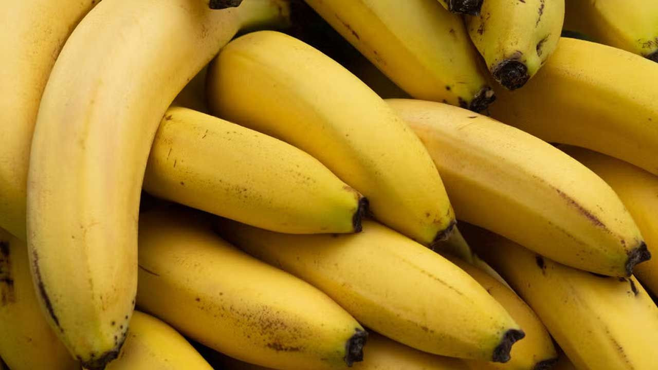 Muzlar bu yöntemle 15 gün daha taze kalıyor. Sırrını kimse bilmiyor, tek bir malzeme yetiyor