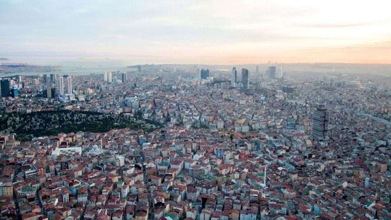 Uzmanlardan korkutan deprem uyarısı! 485 diri fay hattı var: Hangi şehirler büyük risk altında?