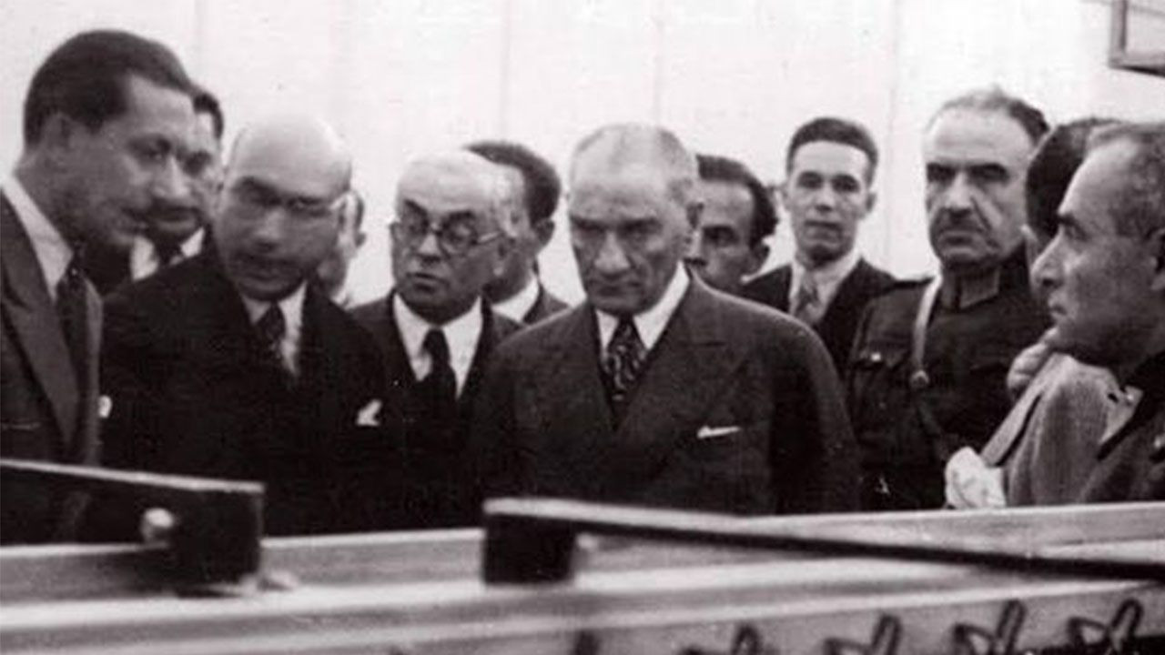 Ulu Önder Mustafa Kemal Atatürk'ün ekonomi vizyonu: Cumhuriyet dönemi kalkınma hamleleri