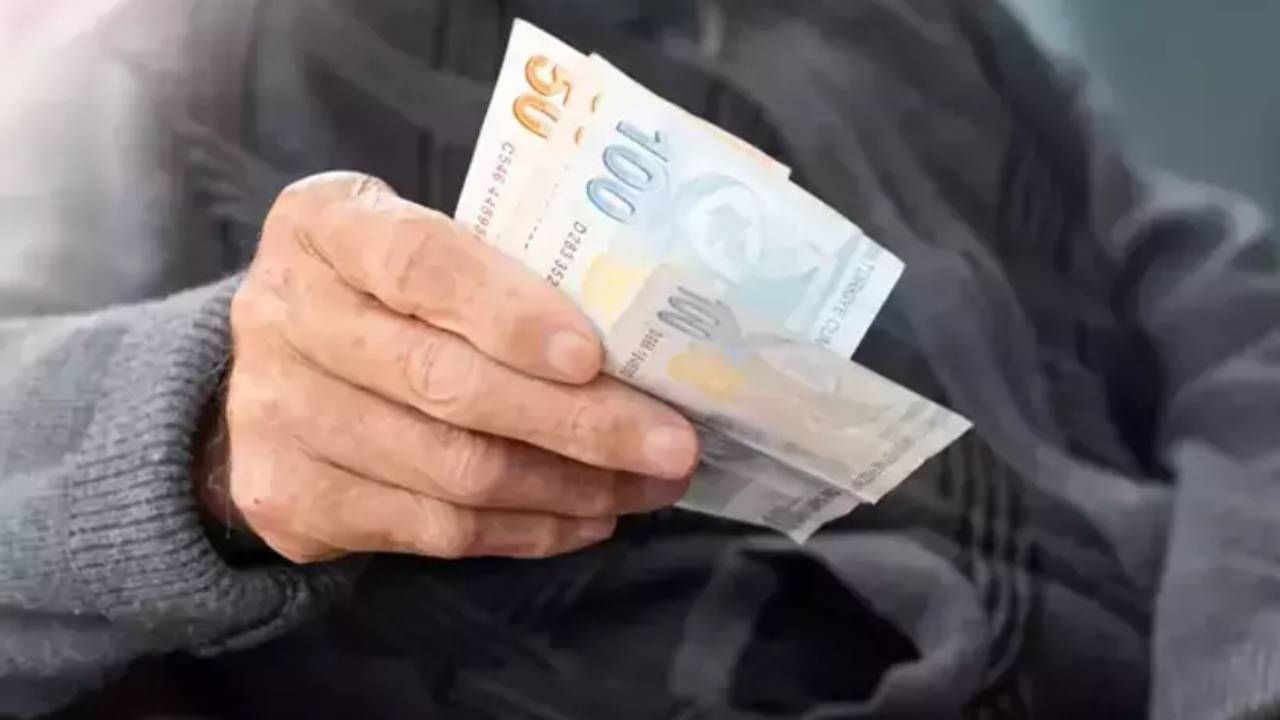 Emeklilerin bayram ikramiyesi zammı TBMM'de: Fark ne zaman hesaplara yatacak?