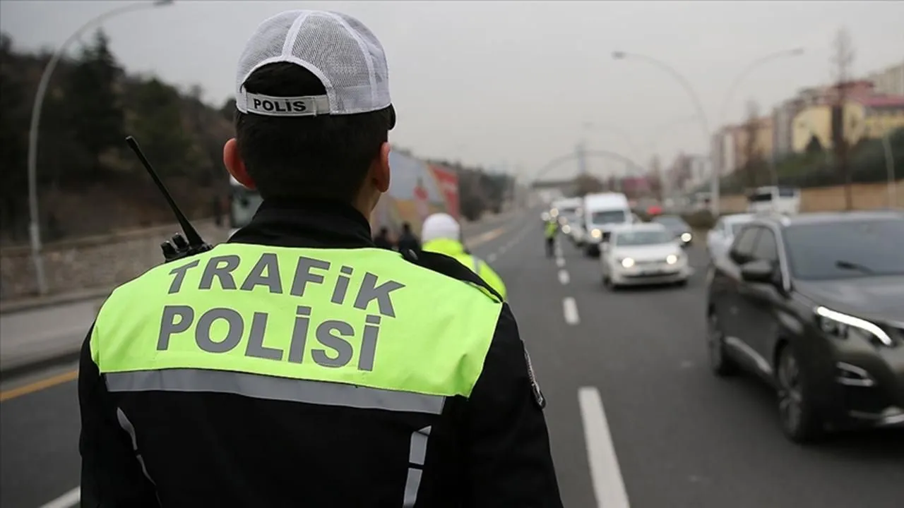 Trafikte yeni dönem! Meclis onayladı: Cezalar 250 bin TL’ye kadar çıkıyor