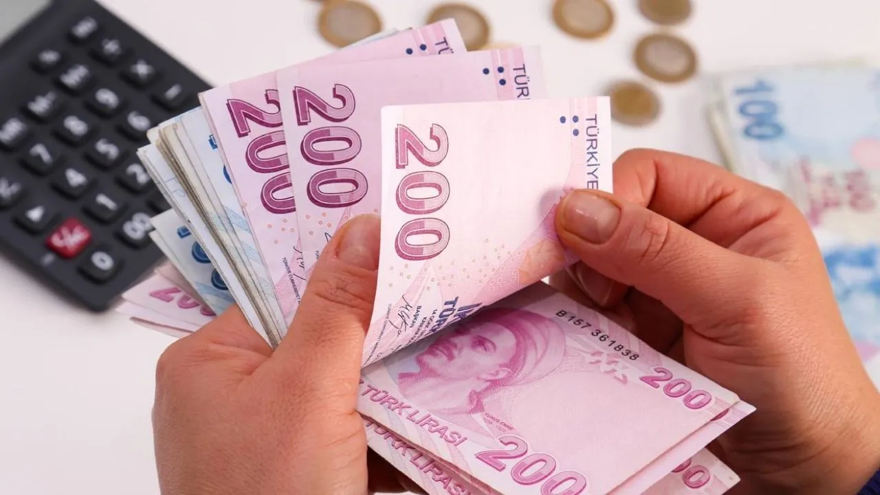 Bayramda çalışanlar ne kadar mesai alacak? İşte ücret hesaplaması