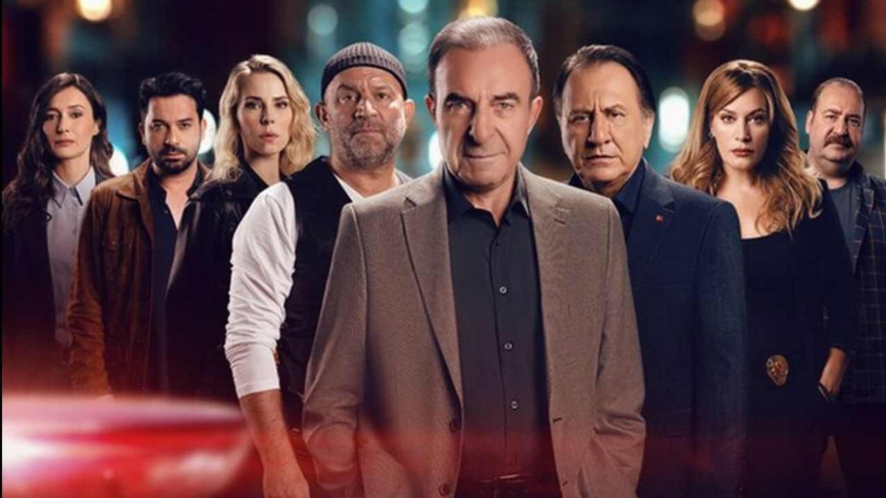 Arka Sokaklar dizisine bomba transfer. Kartlar yeniden dağıtılacak