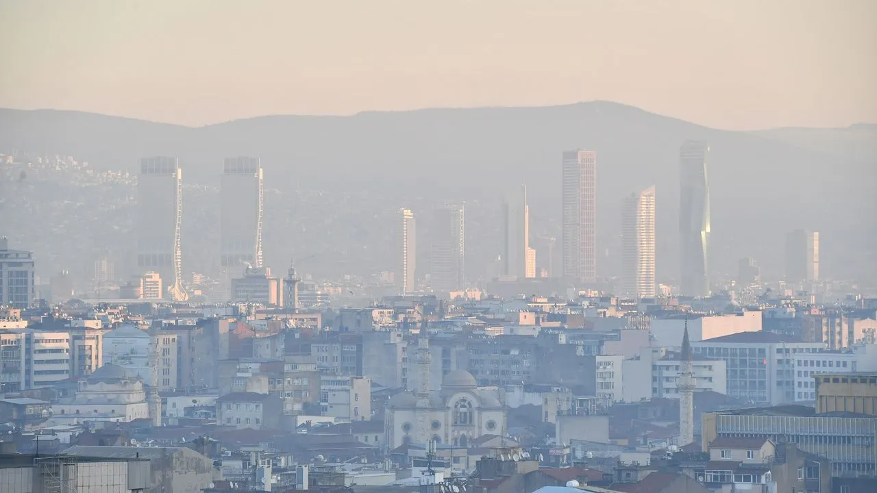 Sağanak yağış, kuvvetli rüzgar... Bugün yurt genelinde hava nasıl olacak?
