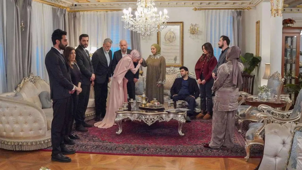 Fenomen dizi Kızılcık Şerbeti'nde final tarihi netleşti! 30 Mayıs'ta veda ediyor