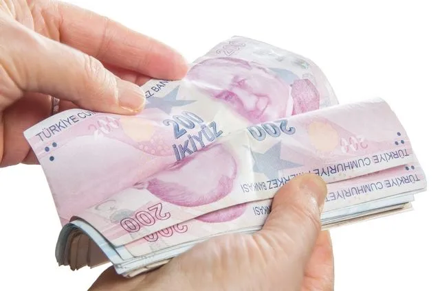 Nisan ayında bankalar kesenin ağzını açtı! İşte en yüksek emekli promosyonu veren bankalar...