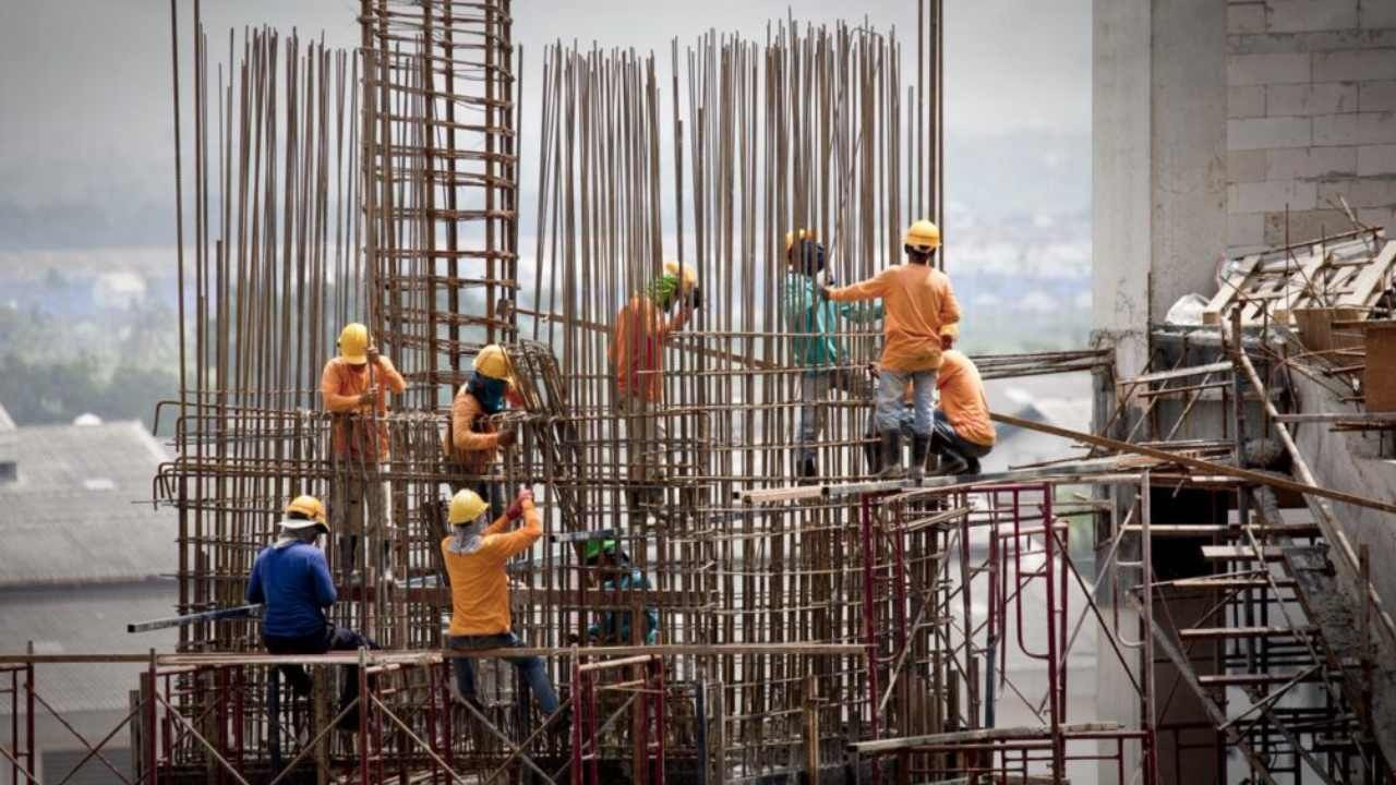Türkler de tercih ediyordu. 40 senelik inşaat devi iflas etti, projeler durdu