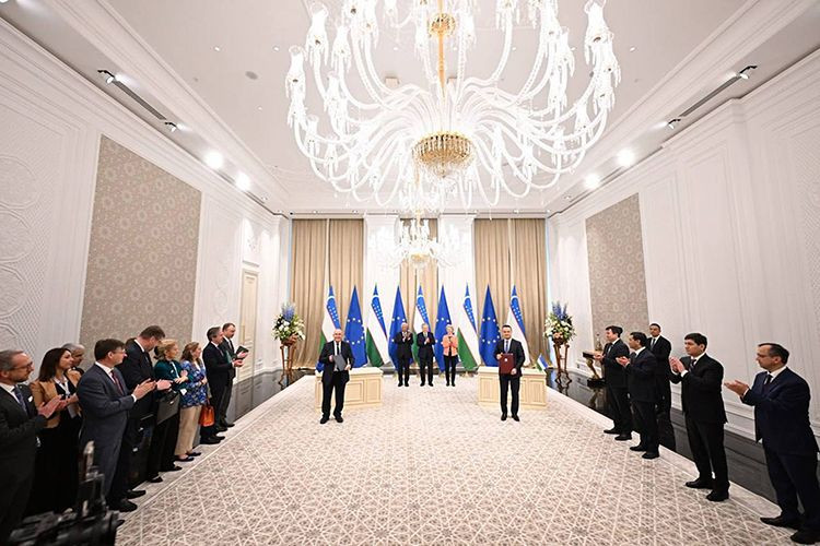 Birinci Avrupa Birliği-Orta Asya Zirvesi başladı