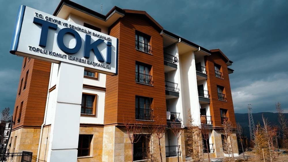 Uygun faizli kredi imkânı otomobilden sonra konuta çevrildi: TOKİ çocuklu aileye öncelik verecek