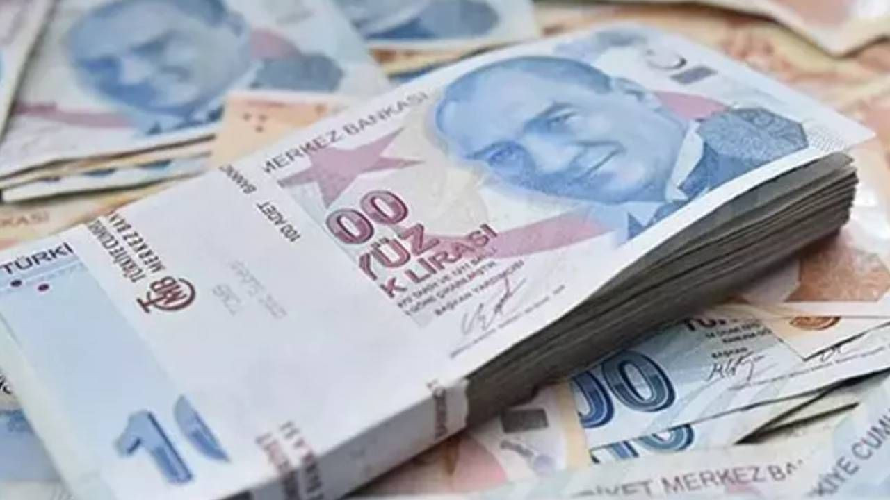 Bankalarda mevduat faiz oranları ne? 1 milyon TL'nin aylık faiz getirisi ne kadar?