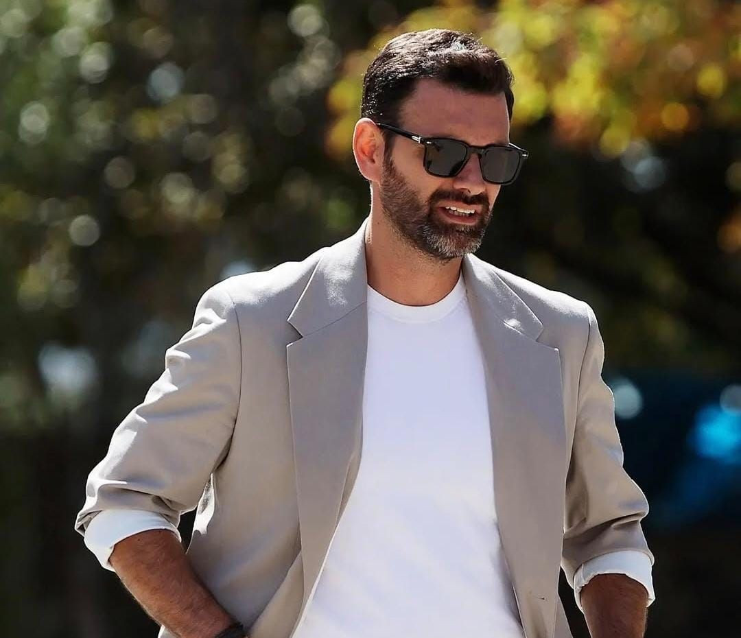 Hudutsuz Sevda dizisinin kadrosuna Murat Danacı dahil oldu! Murat Danacı kimdir?