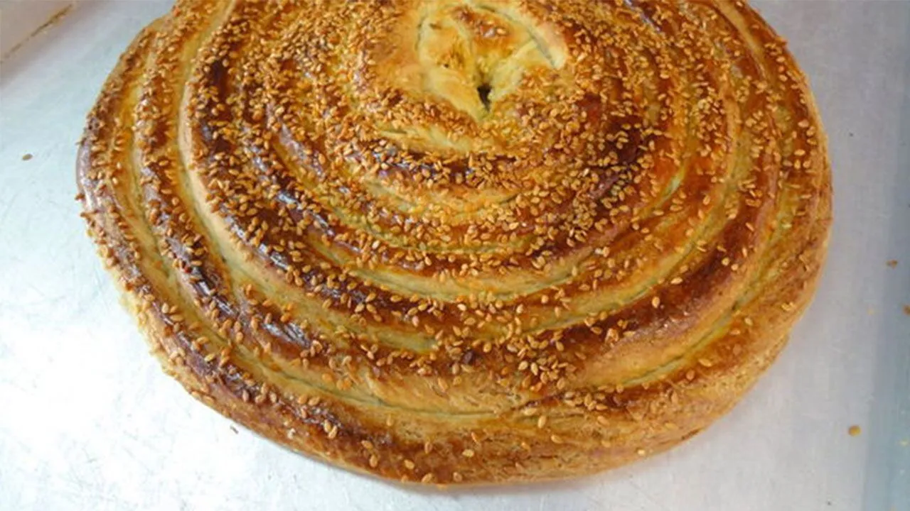 Tahinli çörek tutkunlarına müjde! İşte püf noktalarıyla, evde yapabileceğiniz o muhteşem tarif!