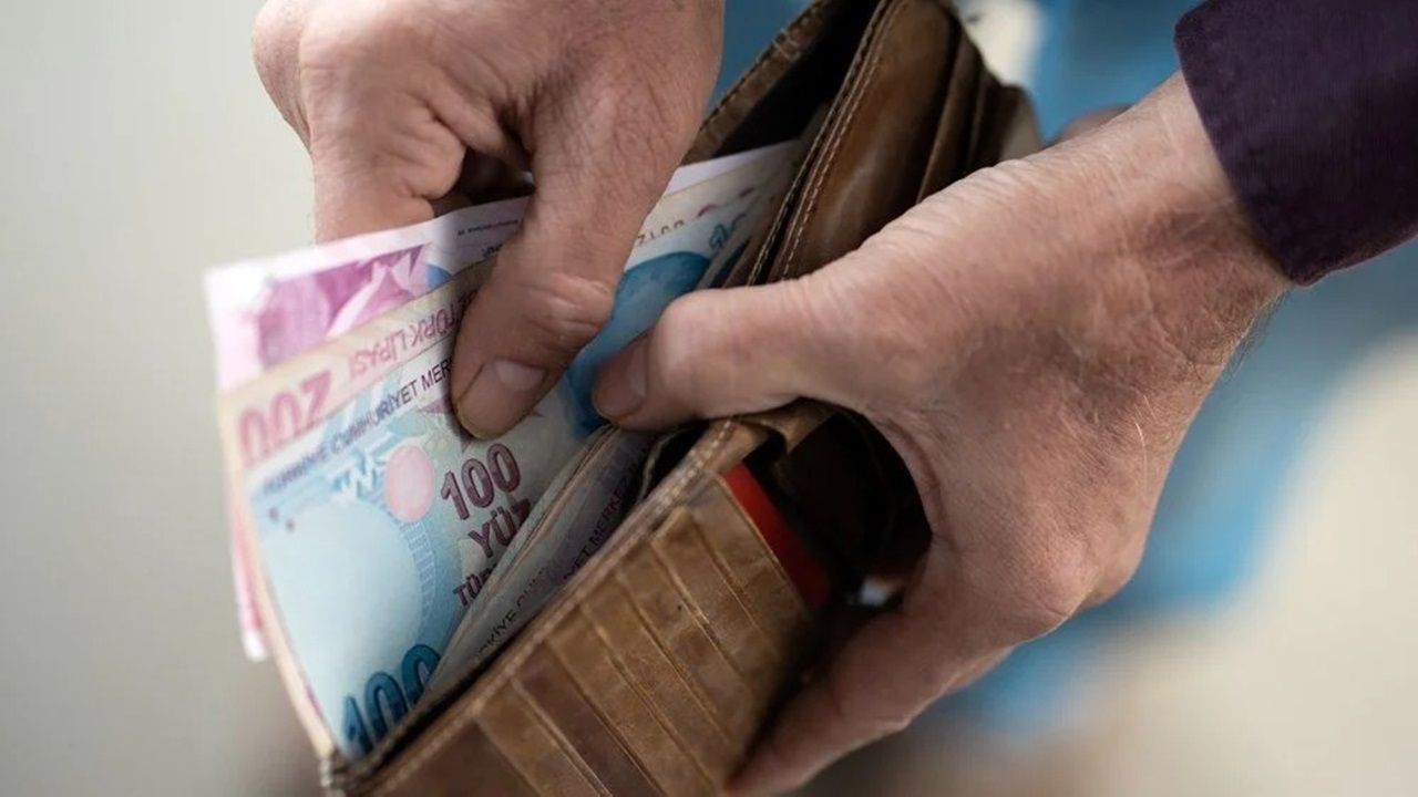 Bankaların mevduat faiz oranları yeniden yükseldi: İşte 1 milyon TL'nin 1 aylık getirisi