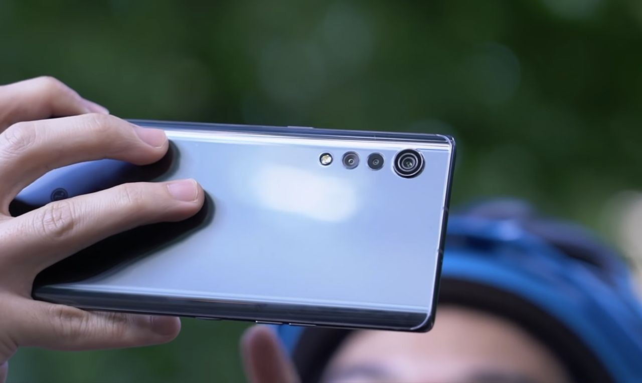 Bir dönem kapış kapış satıyordu: Eski akıllı telefon devinden yeni karar! Sona eriyor