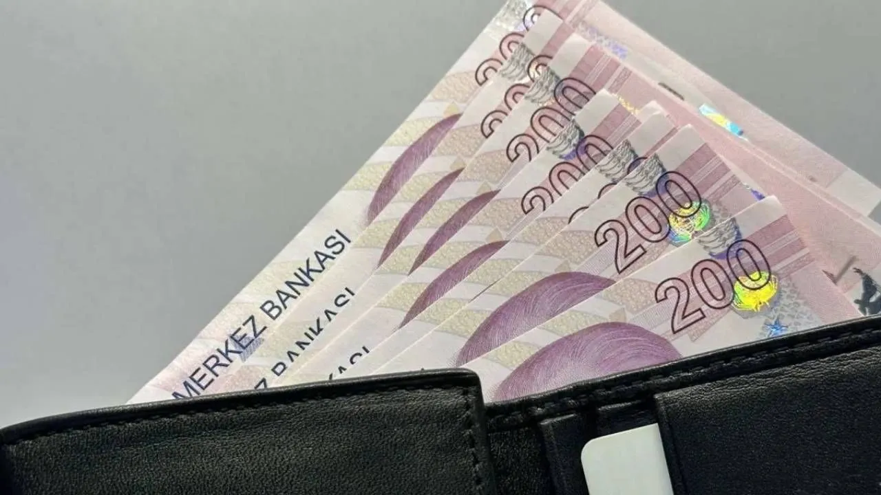 Dikkatler kredi faizlerinde: Konut, taşıt ve ihtiyaç kredisinde en düşük faizi hangi banka veriyor?