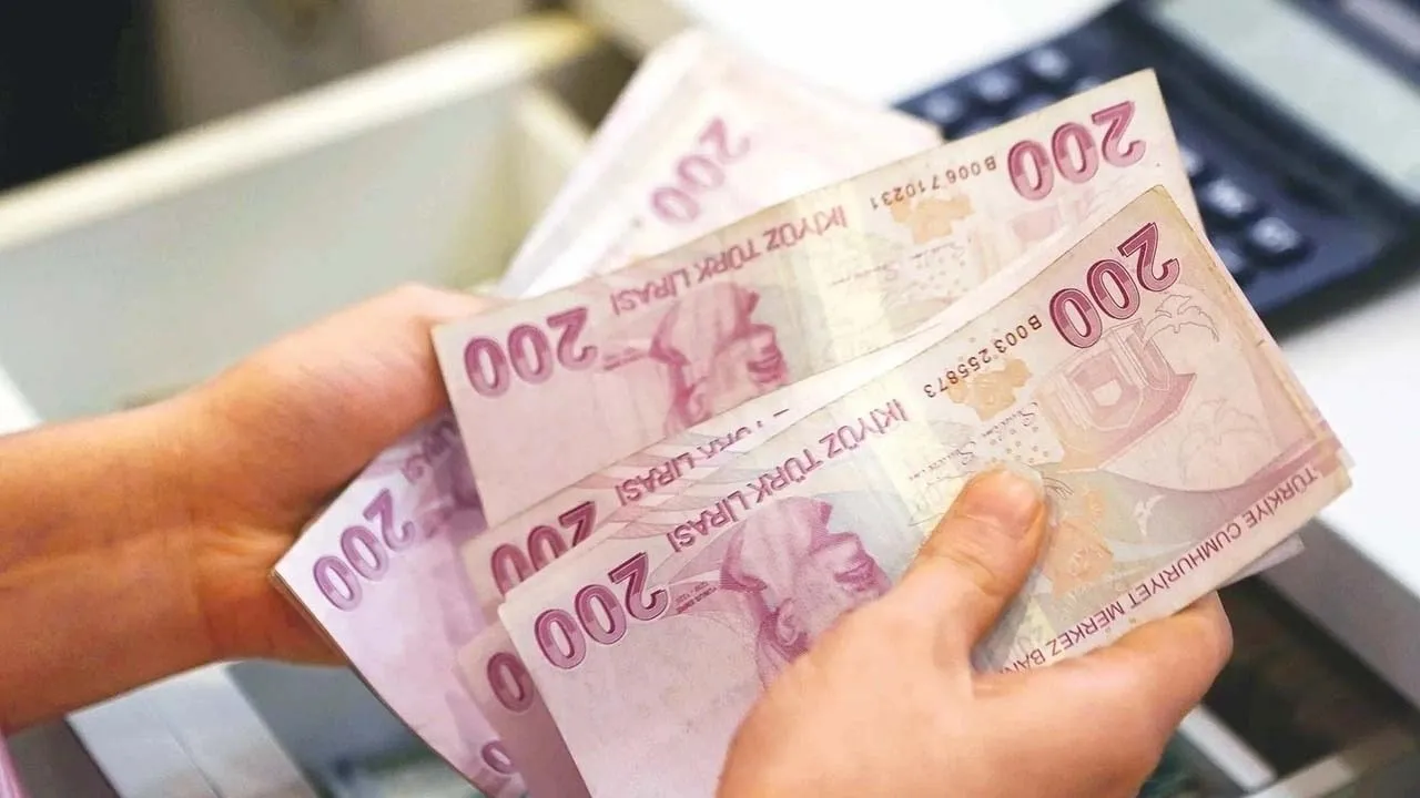 İhtiyaç kredisi faiz oranları güncellendi: 12 ay vadeli 50 bin TL'nin geri ödemesi belli oldu