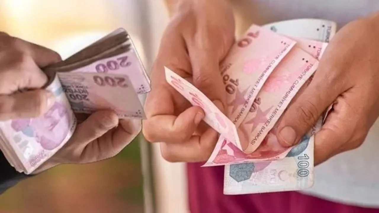 Asgari ücrete ara zam gelecek mi? Uzman isim bu tarihe dikkat çekti...