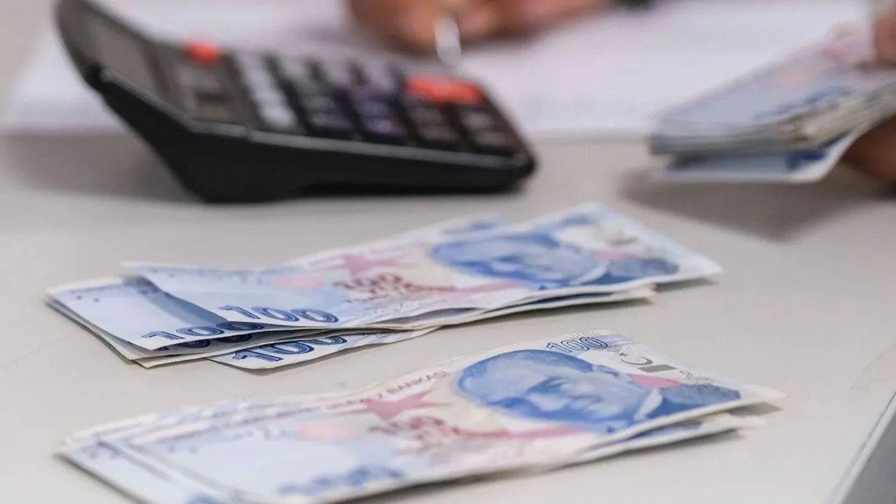 Mevduat faiz oranları zirveyi gördü: İşte banka banka 200 bin TL'nin aylık faiz getirisi